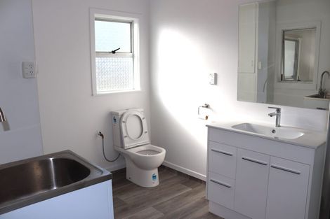 Photo of property in 9 Gibbs Road, Manurewa, Auckland, 2102