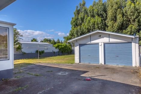 Photo of property in 79 Victoria Street, Carterton, 5713