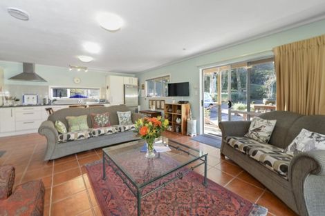 Photo of property in 8 Summit Road, Lake Okareka, Rotorua, 3076