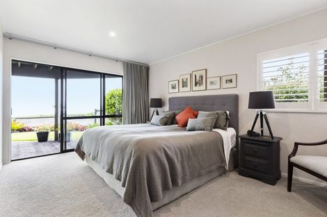 Photo of property in 161 Mellons Bay Road, Mellons Bay, Auckland, 2014