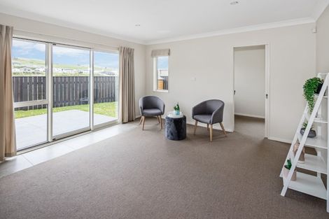 Photo of property in 242 Mark Avenue, Grenada Village, Wellington, 6037