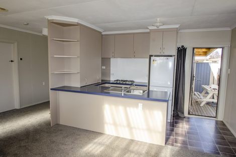 Photo of property in 2 Gavan Street, Cromwell, 9310