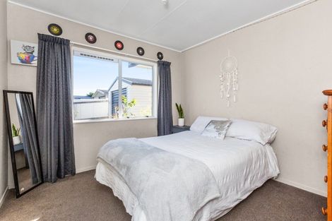 Photo of property in 2/17 Atherfold Crescent, Greenmeadows, Napier, 4112