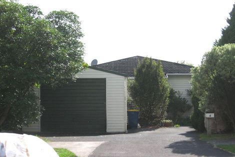 Photo of property in 4 Hugh Brown Drive, New Lynn, Auckland, 0600