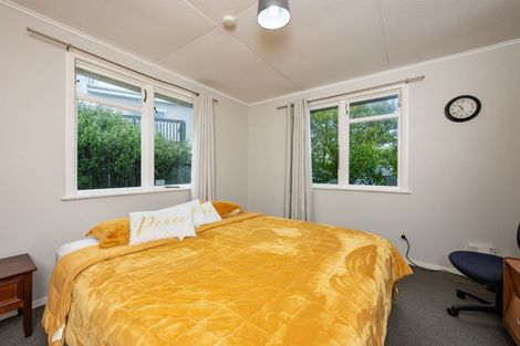 Photo of property in 90 Bracken Road, Paparangi, Wellington, 6037