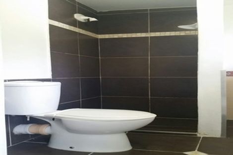 Photo of property in 2/46a Salisbury Road, Birkdale, Auckland, 0626