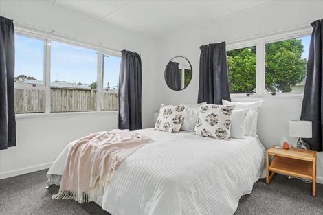 Photo of property in 15 Carlisle Street, Greerton, Tauranga, 3112