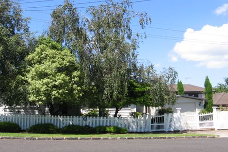 Photo of property in 10a Oak Street, Royal Oak, Auckland, 1023