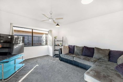 Photo of property in 7 Easton Way, Levin, 5510