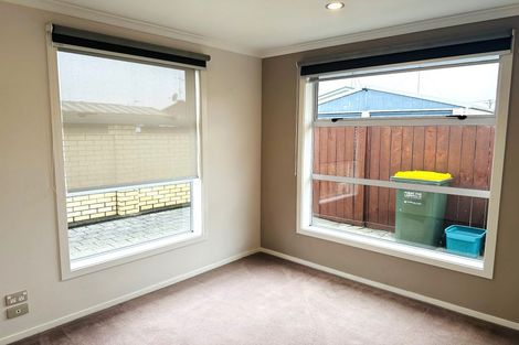 Photo of property in 8a Pitt Street, Frankton, Hamilton, 3204