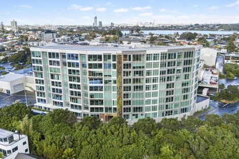 Photo of property in 405/20 Omana Road, Milford, Auckland, 0620