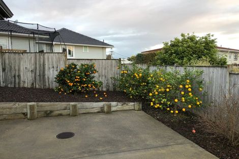 Photo of property in 29k Paparoa Road, Cockle Bay, Auckland, 2014