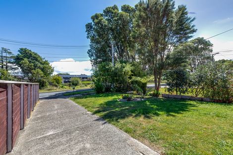 Photo of property in 27 Hayward Terrace, Waiwhetu, Lower Hutt, 5010