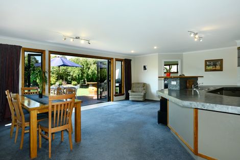 Photo of property in 22 Whiting Drive, Wakefield, 7025