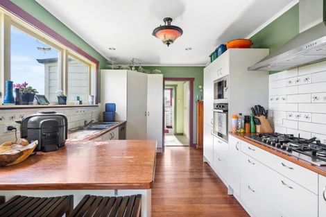 Photo of property in 51 Sterling Road, Paparoa, 0571