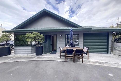 Photo of property in 135 Priestley Terrace, Bluff Hill, Napier, 4110