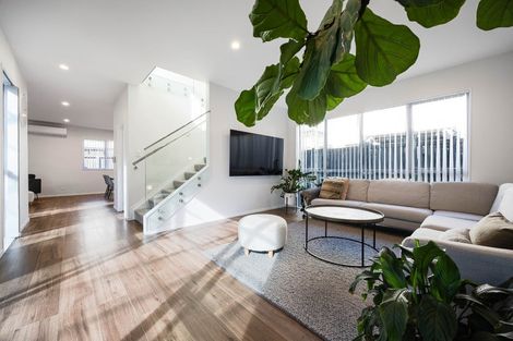 Photo of property in 14 Pinefield Road, Whenuapai, Auckland, 0618