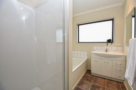 Photo of property in 24 Rexwood Street, Carterton, 5713