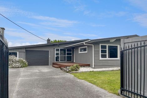 Photo of property in 30 Slacks Road, Awapuni, Palmerston North, 4412