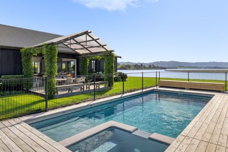 Photo of property in 41a Pahoia Beach Road, Whakamarama, Tauranga, 3172