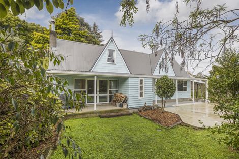 Photo of property in 411 Aokautere Drive, Aokautere, Palmerston North, 4471
