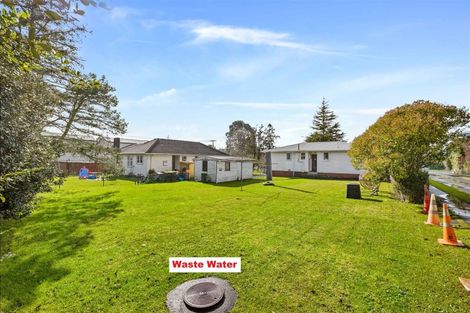 Photo of property in 318 Swanson Road, Henderson, Auckland, 0610