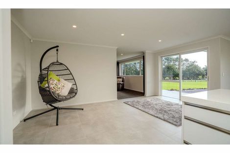 Photo of property in 129 Waitotara Drive, Waipapa, 0230