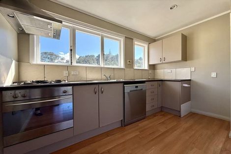 Photo of property in 23 Lauderdale Road, Birkdale, Auckland, 0626