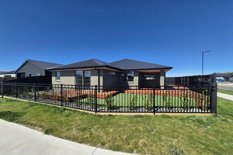 Photo of property in 30 Mcgrath Lane, Rangiora, 7400