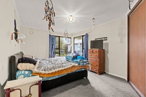 Photo of property in 9 Hannah Place, Redwood, Christchurch, 8051