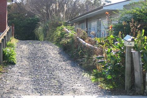 Photo of property in 7b Wairere Grove, Paraparaumu, 5032