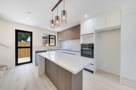 Photo of property in 26a Rangataua Place, Manurewa, Auckland, 2102