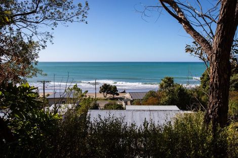 Photo of property in 30a Akitio Esplanade, Akitio, Pongaroa, 4991