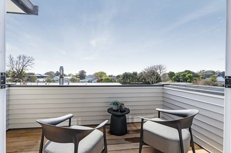 Photo of property in 11 George Street, Lower Vogeltown, New Plymouth, 4310