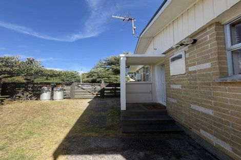 Photo of property in 3 Victor Grove, Waikanae Beach, Waikanae, 5036
