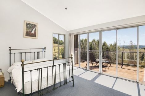 Photo of property in 98 Totara View Road, Wakefield, 7095