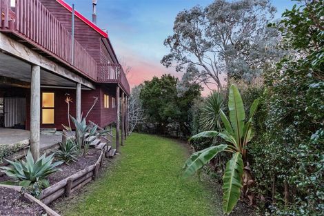 Photo of property in 41 Lingham Crescent, Torbay, Auckland, 0630