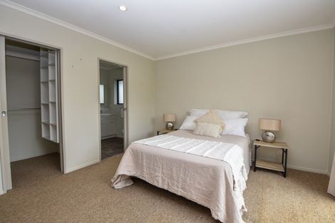 Photo of property in 24 Rexwood Street, Carterton, 5713