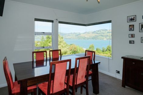 Photo of property in 22 Athol Place, Ravensbourne, Dunedin, 9022