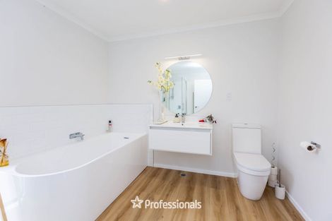 Photo of property in 11 Reakes Crescent, Wallaceville, Upper Hutt, 5018