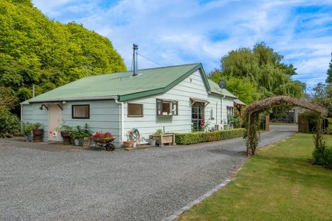 Photo of property in 40 Saint James Street, Southbridge, 7602