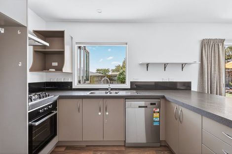 Photo of property in 2/18 Frederick Street, Two Mile Bay, Taupo, 3330