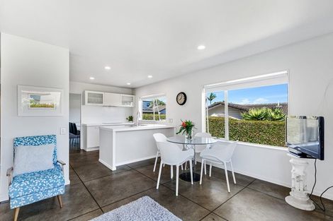 Photo of property in 21 Hendrika Court, Hobsonville, Auckland, 0618