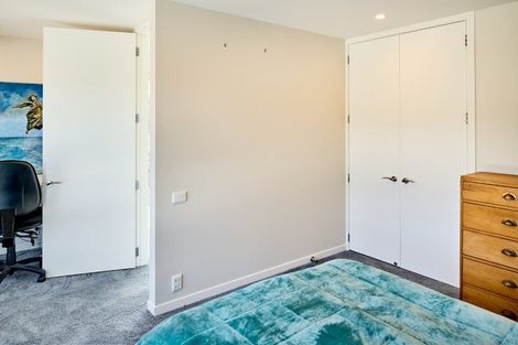 Photo of property in 31 Pendennis Point, Camborne, Porirua, 5026
