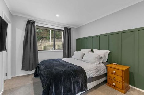 Photo of property in 36a Hand Road, Helensville, 0800
