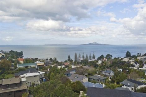 Photo of property in 841 Beach Road, Browns Bay, Auckland, 0630
