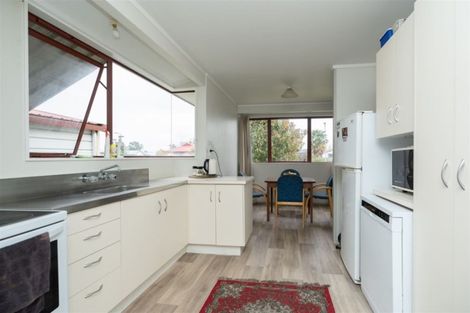 Photo of property in 53 Lloyd Drive, Nawton, Hamilton, 3200