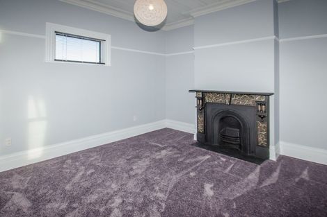 Photo of property in 2 Glen Road, Mornington, Dunedin, 9011