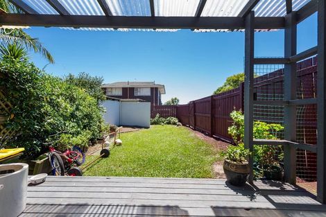 Photo of property in 5/151 Astley Avenue, New Lynn, Auckland, 0600