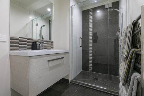 Photo of property in 19 Harakeke Road, Hobsonville, Auckland, 0616